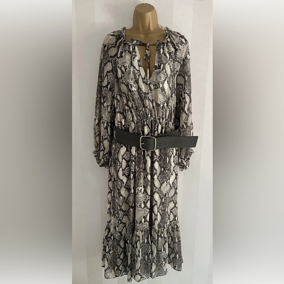 “DONATED” Zara, “SOLD OUT,” Snake Print MIDI Dress w/ Contrasting Belt, Sz L - Picture 2 of 9